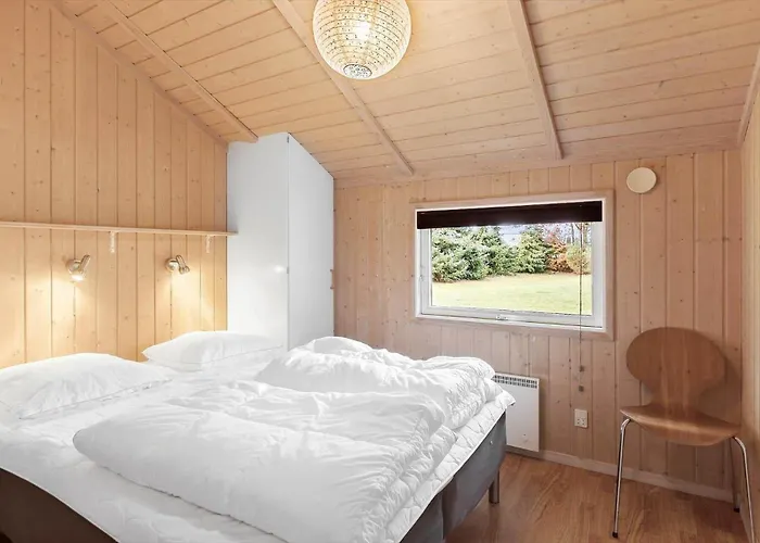 M153-vaeggerlose-skovlystvej-78